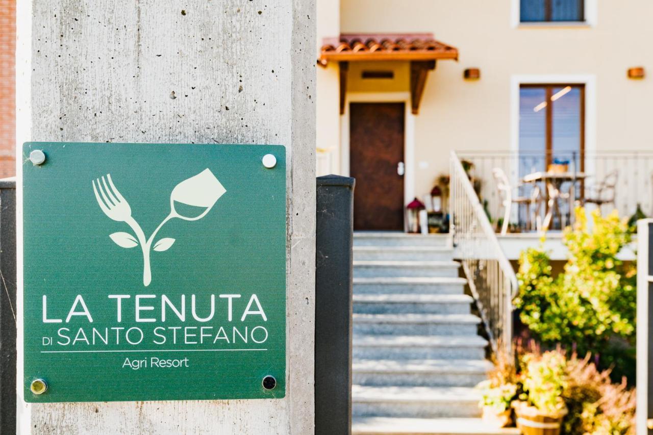 La Tenuta Di Santo Stefano Agri Resort & Spa Fossano Exterior foto